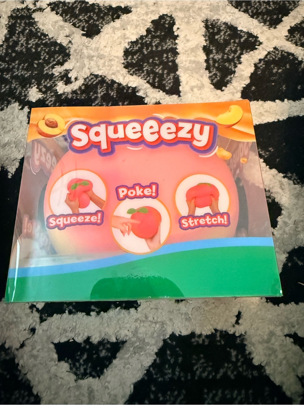 Squeeze Squeezezy Peach Stress Toy - Pink